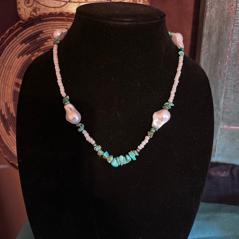 Elegant Turquoise and Baroque Pearl Necklace